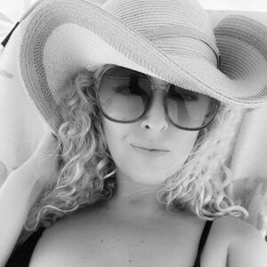 Meet your Posher, Jacki